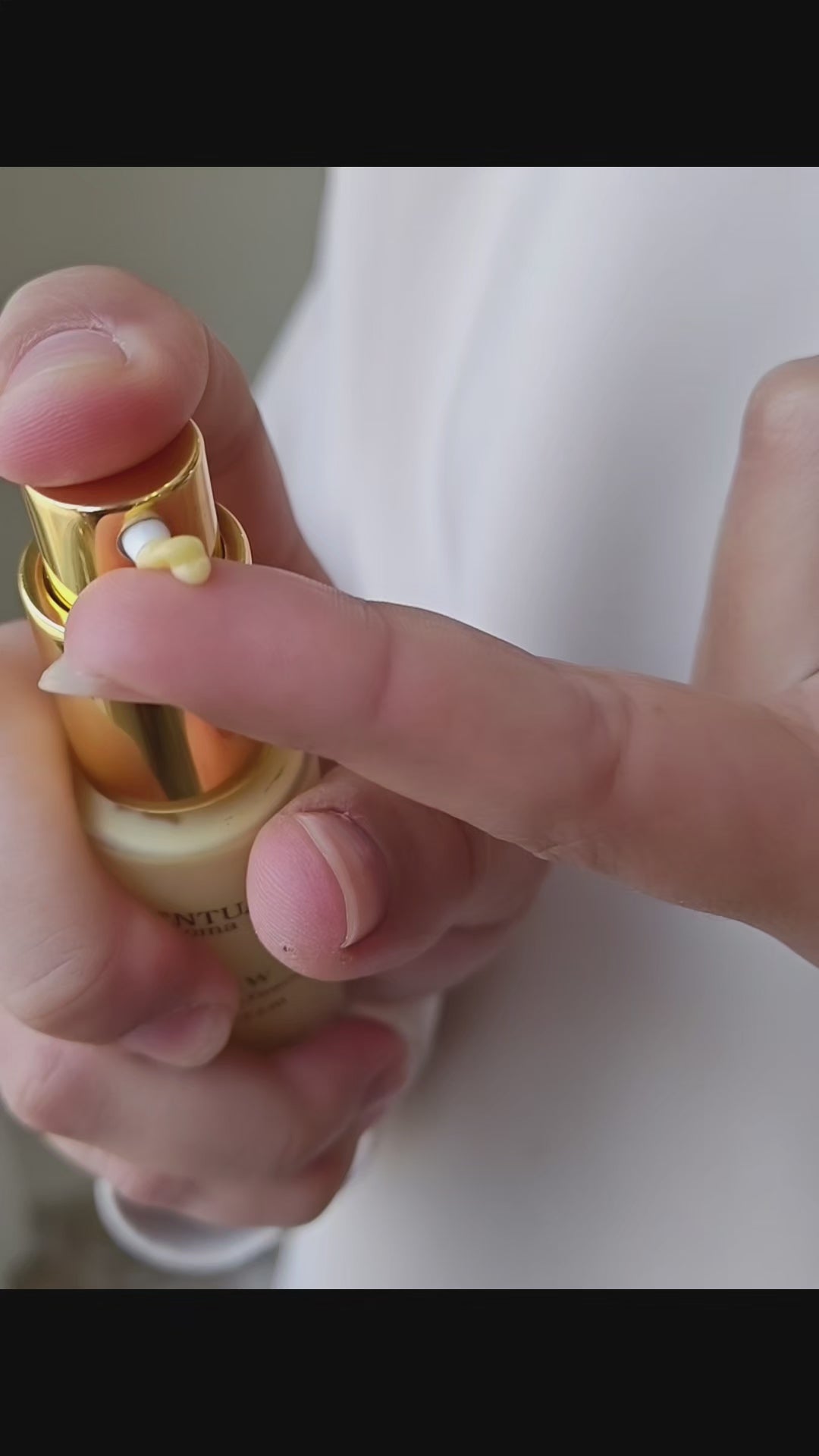 Scentual Aroma Brightening and firming eye cream application on under-eye area for youthful, hydrated skin